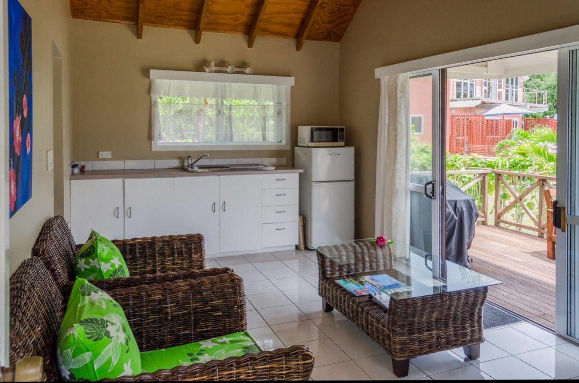 Manea Beach Villas Rarotonga Exteriör bild